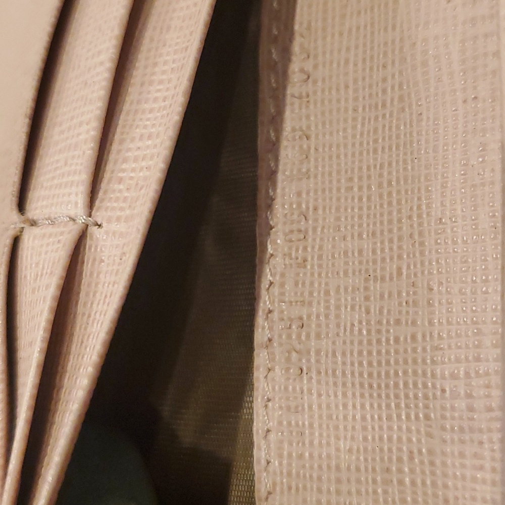 FENDI Baby Pink Wallet - Picture 7 of 16